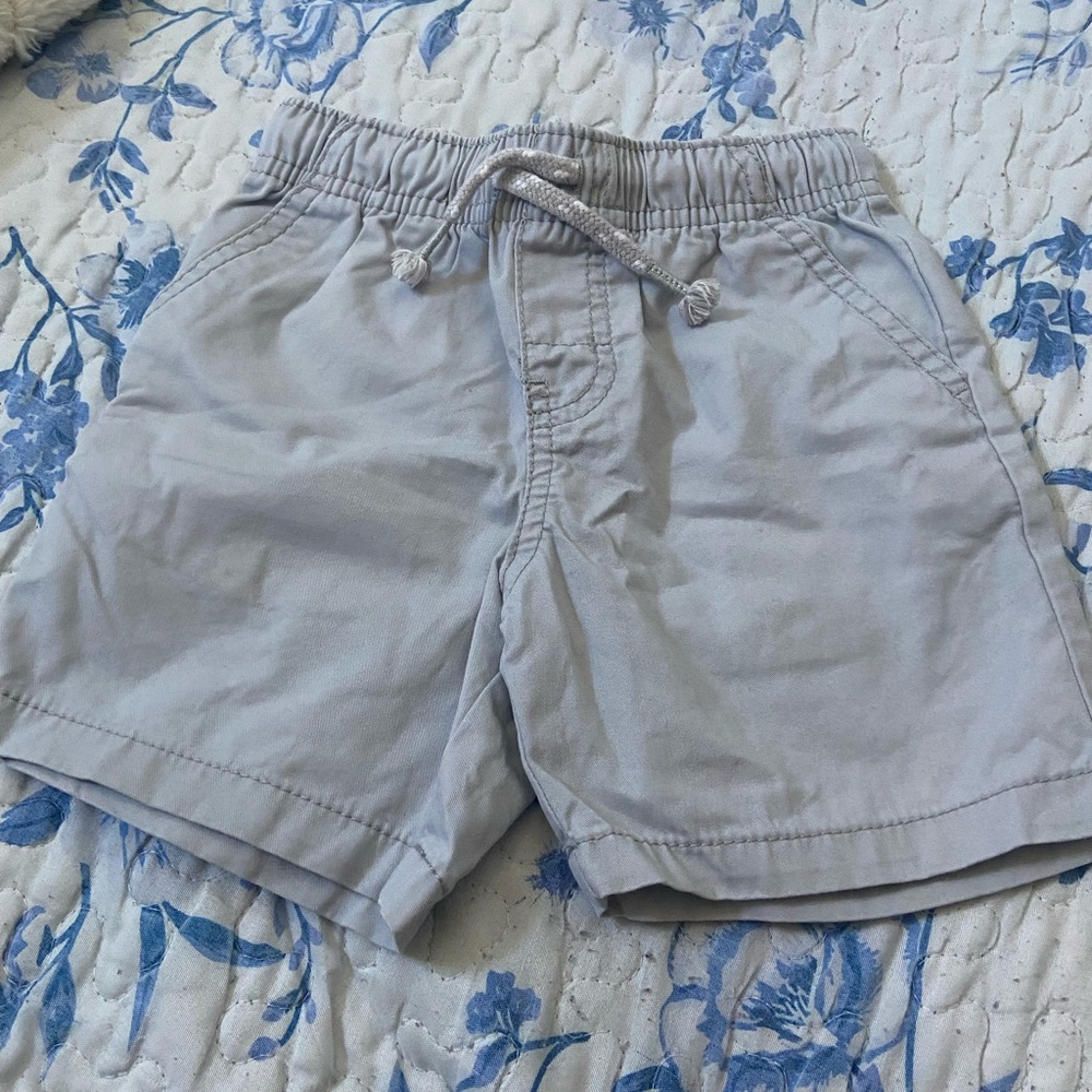 Cat & Jack Light Gray Elastic Waist Shorts